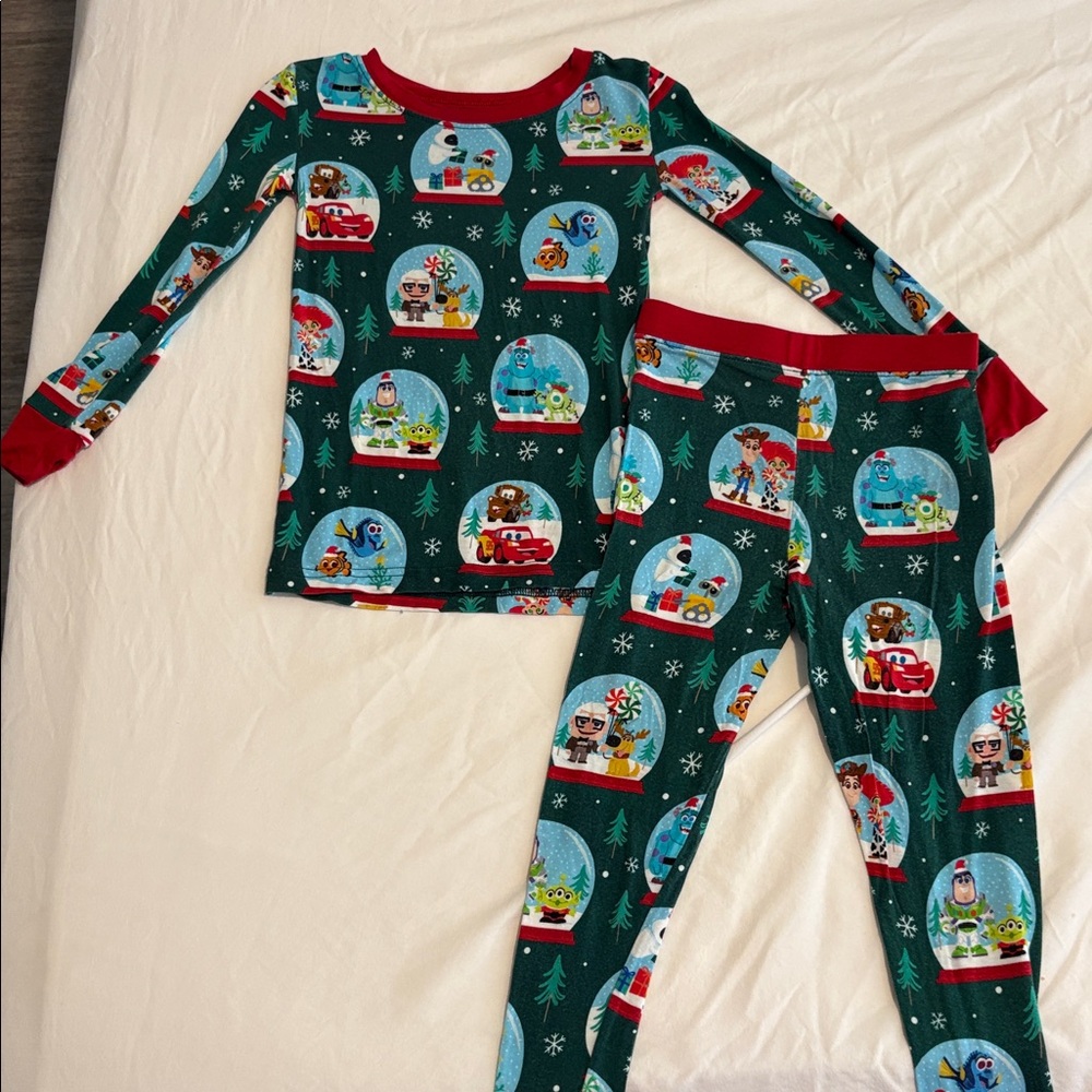 3T 2 piece LS Pixar Christmas